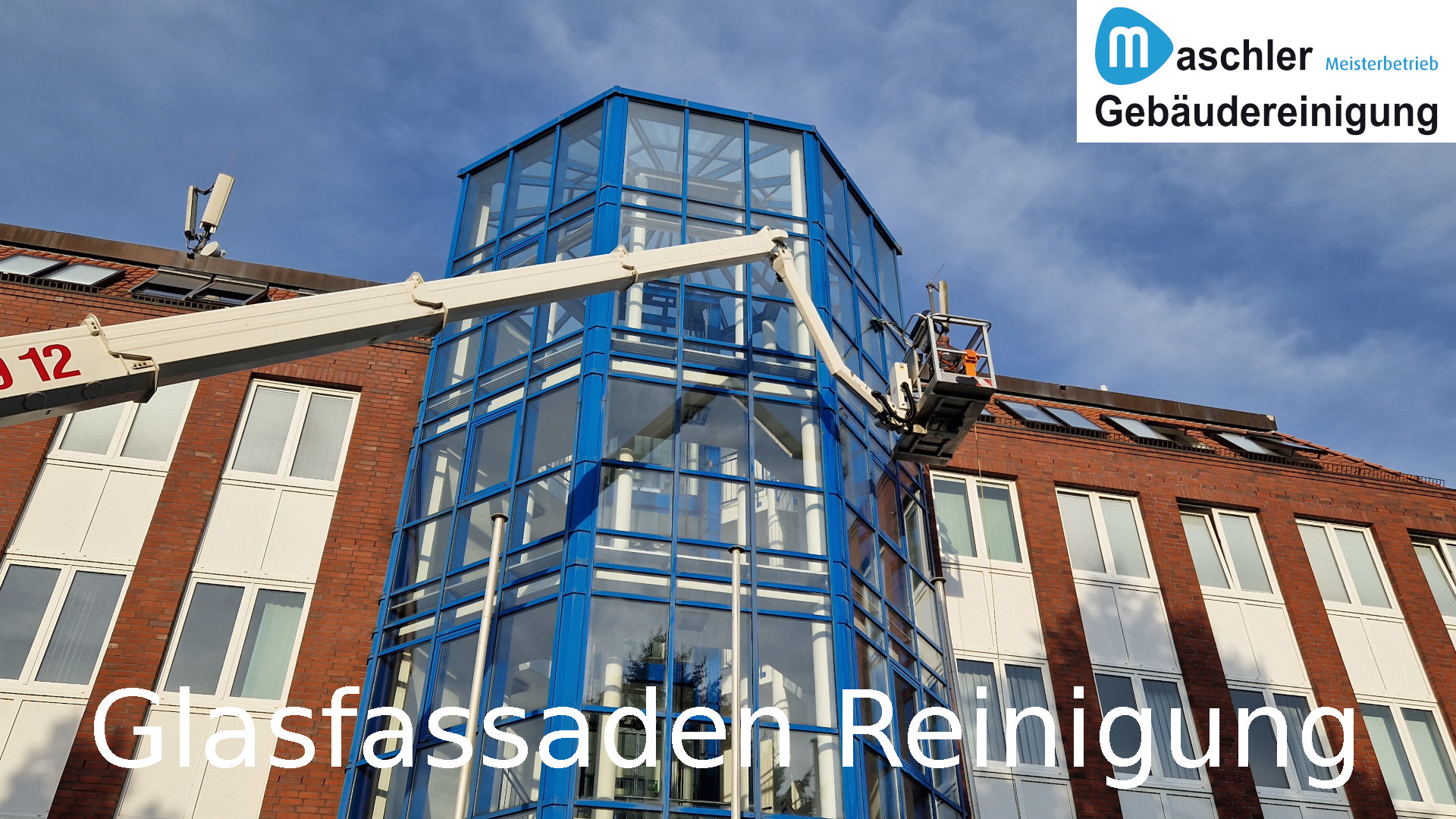 Glasfassadenreinigung - Gebäudereinigung Maschler Rostock